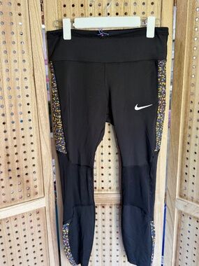 Nike Dri-Fit Leggings Black Cropped Colorful Side Panel Size Large